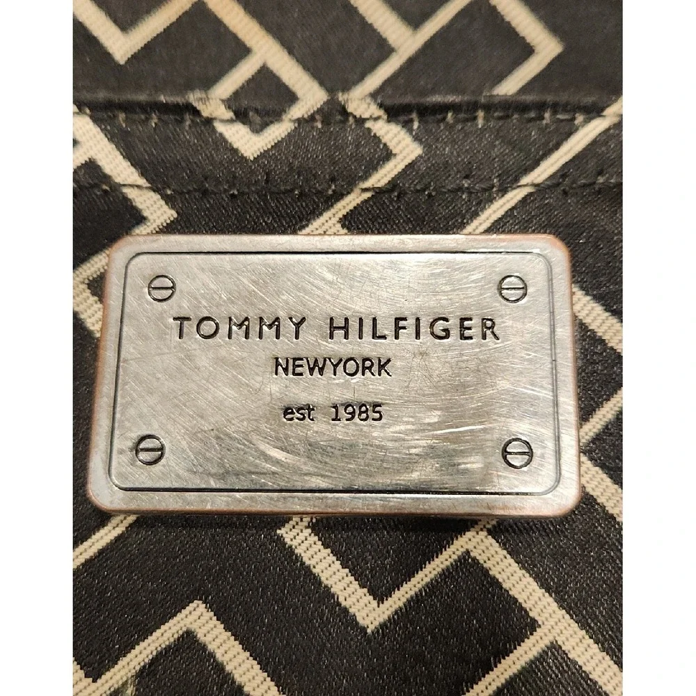 TOMMY HILLFIGER BAG WOMENS NEW YORK EST. 1985 SMALL SHOULDER VINTAGE ADJUSTABLE‎